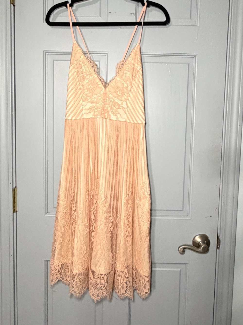 Forever 21 Blush Pink Lace-Trim Slip Dress